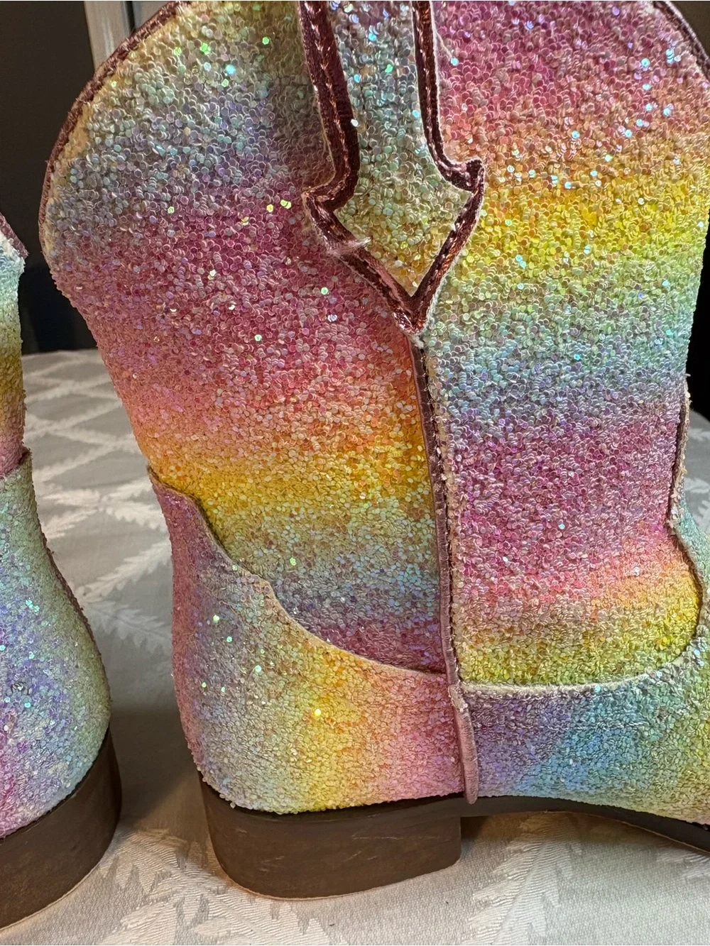 Motasha sparkly rainbow